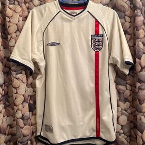 Umbro official 2002 England short sleeve jersey - size Small